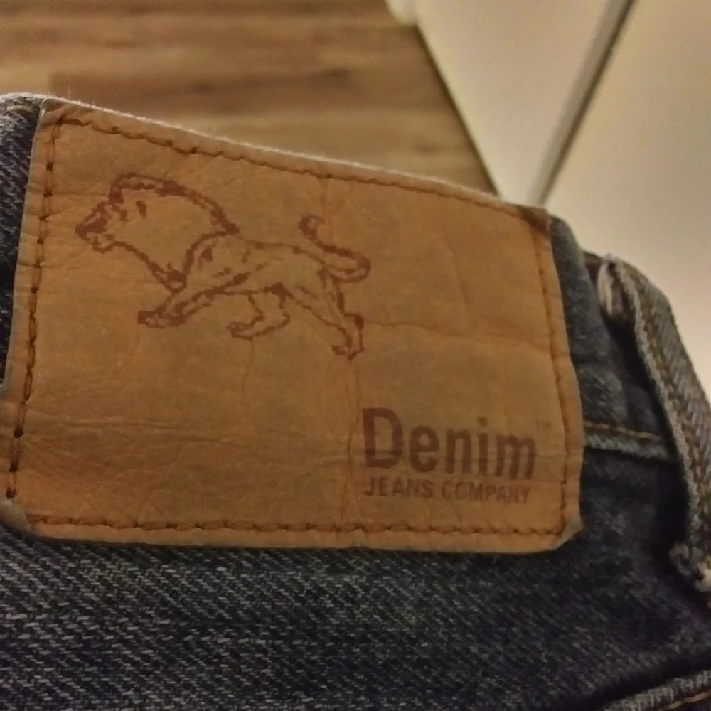 Denim Jeans - Picture 5 of 8
